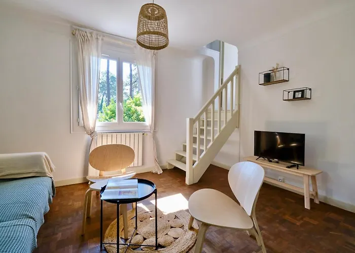Julia Blue, Villa Hostal Naou Hossegor - Sauna - Salle De Sport - Wifi - Netflix